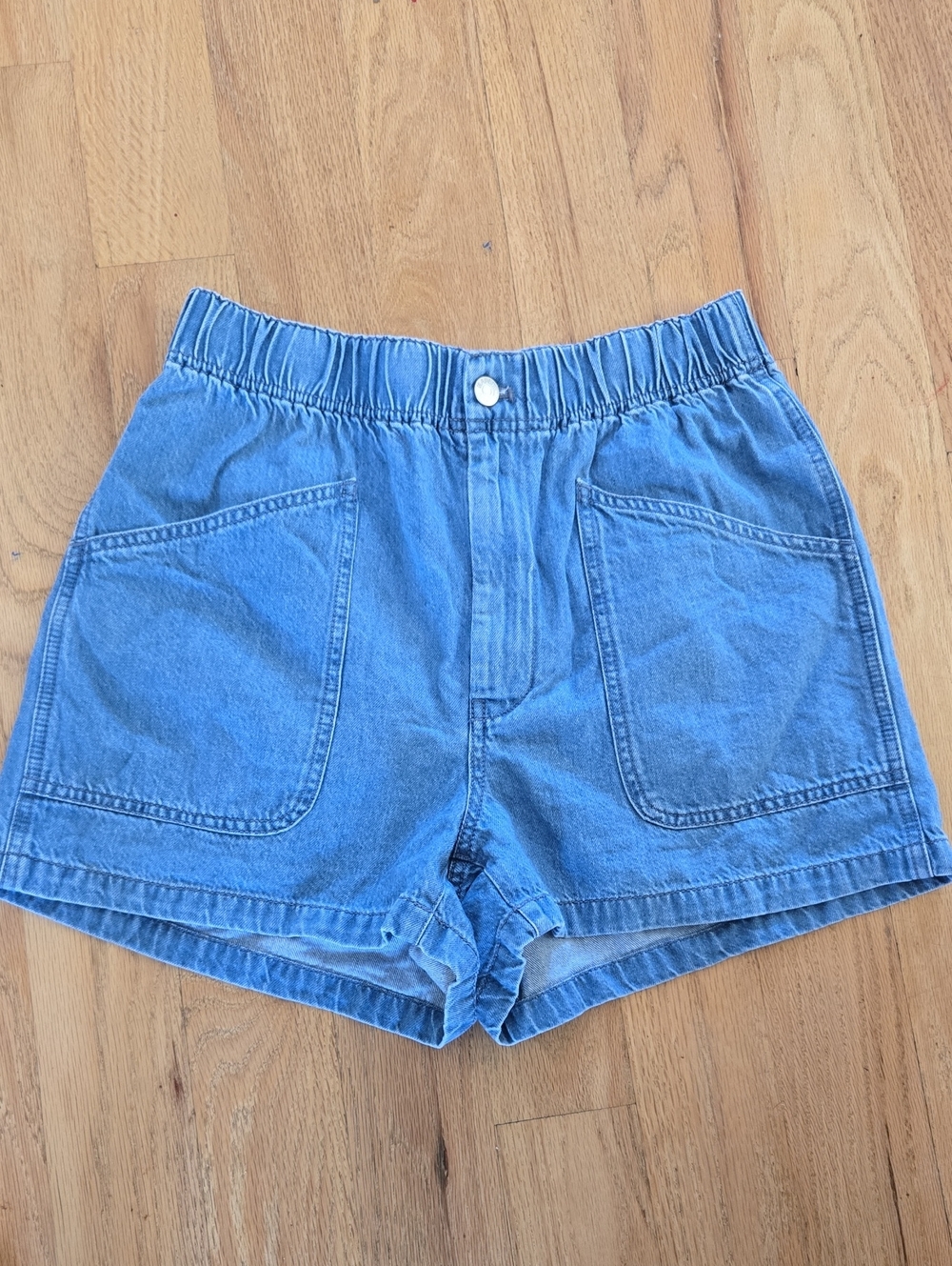 Madewell Women's Light Blue Denim Elastic Waist Shorts